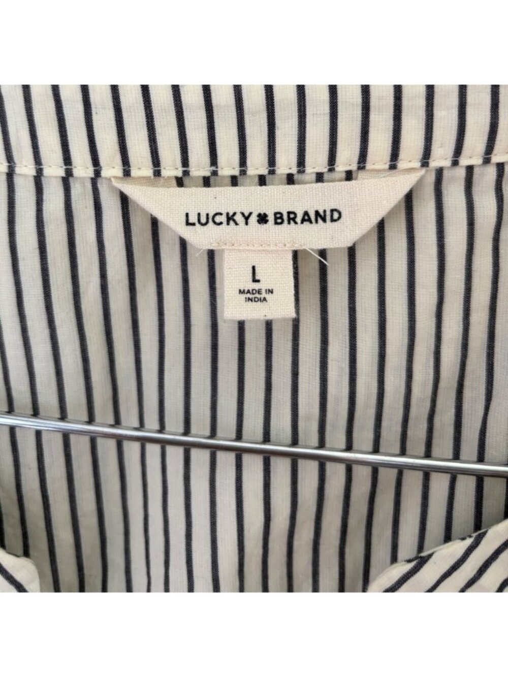 Lucky Brand Women's Smocked V-Neck Cotton Top Sz Large Beige w/ Gray Stripes - Picture 4 of 6